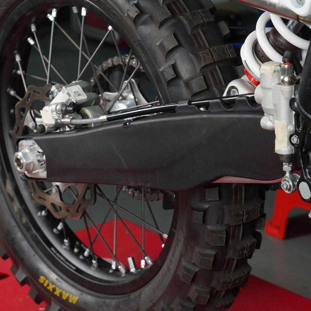 Pair Rear Swingarm Protectors Guards For KTM Husqvarna GasGas 2024-2026