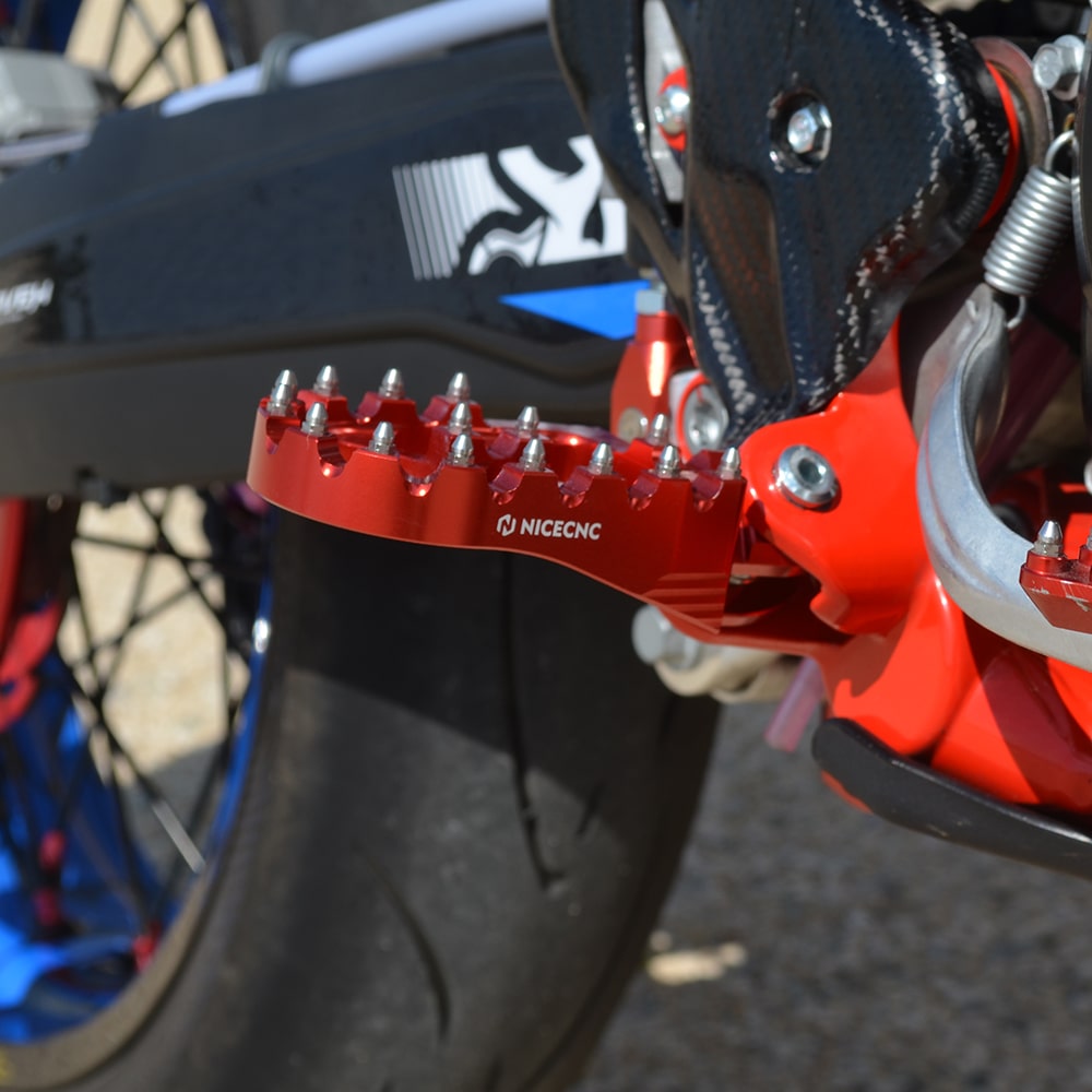 Pair Forged Footrest Footpegs For Beta RR 2020-2024 Position 9