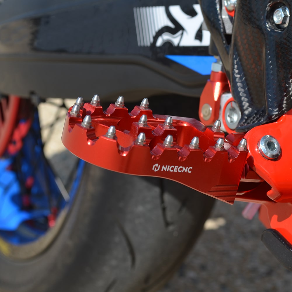 Pair Forged Footrest Footpegs For Beta RR 2020-2024 Position 2