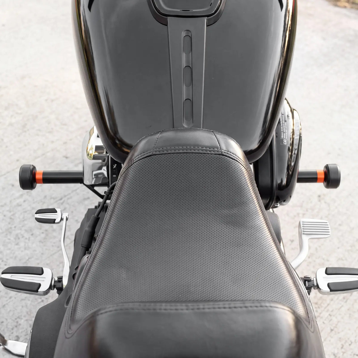 Front Crash Bar Engine Guard For Harley Dyna Low Rider Street Fat Bob Super Wide Glide