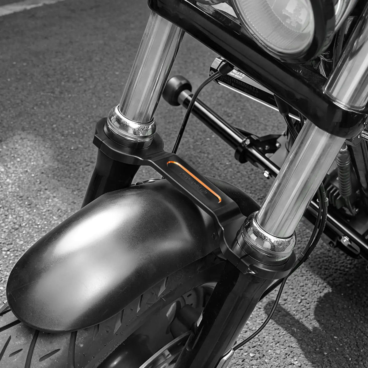 Fork Brace Stabilizer Leg Brace For Harley Dyna Fat Bob Super Glide