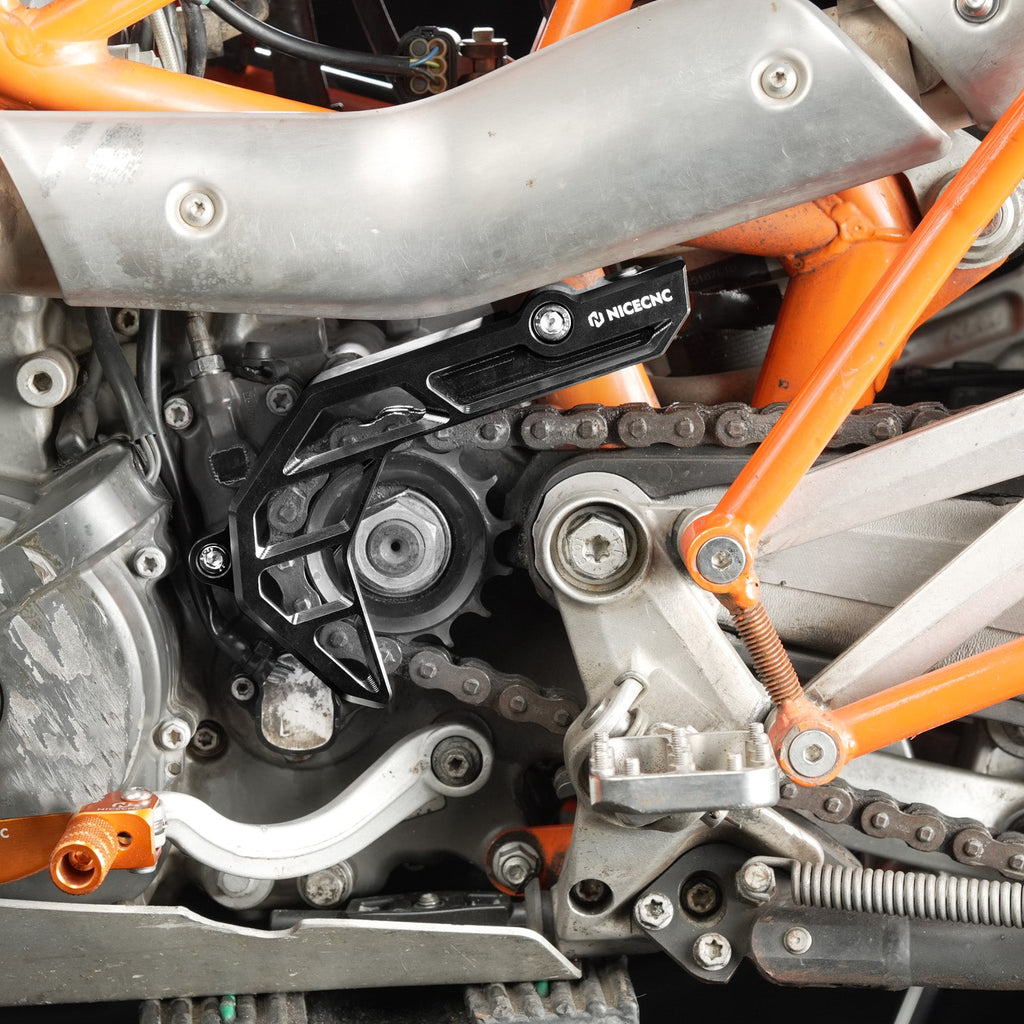 Sprocket Cover Case Saver Chain Guard For KTM 690 Enduro SMC R 2009-2023