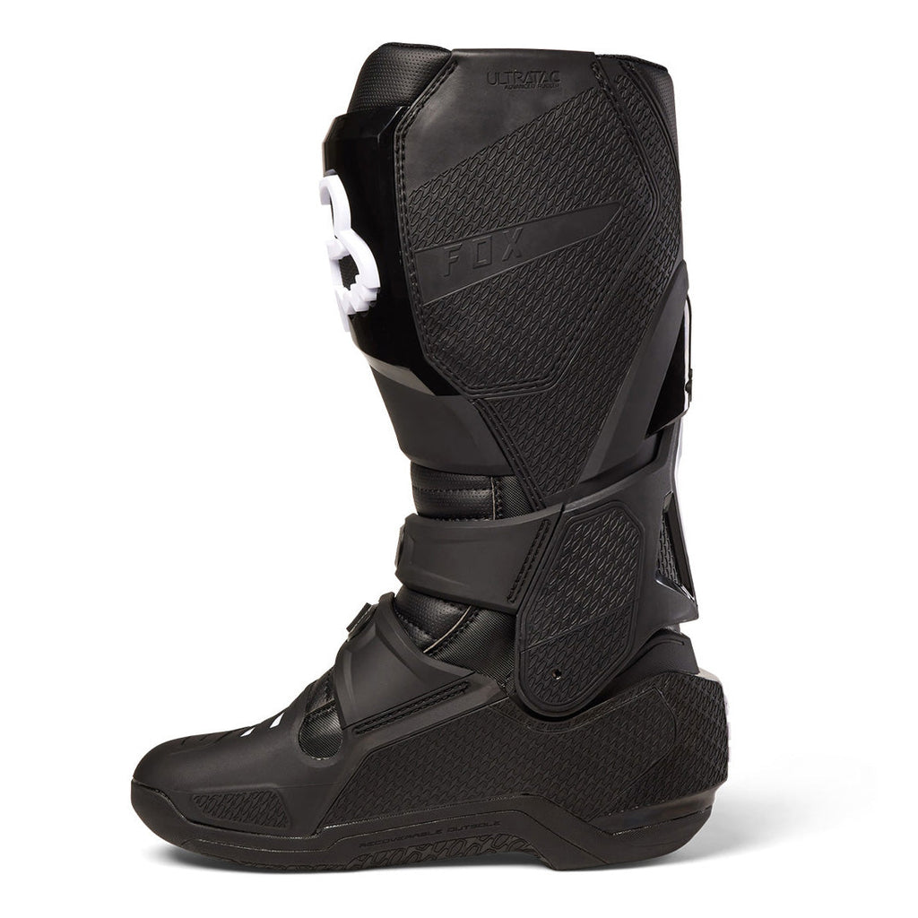 Instinct Boots