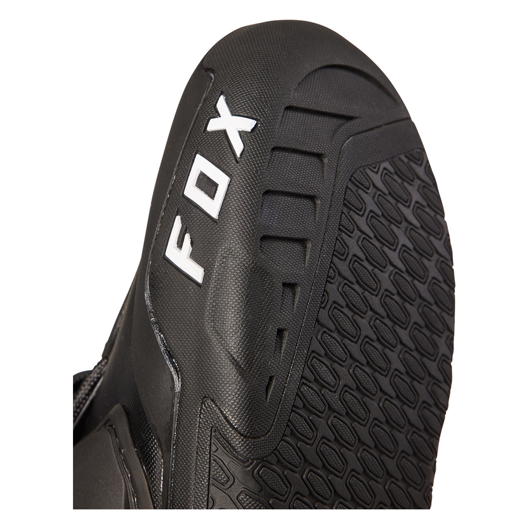 Instinct Boots