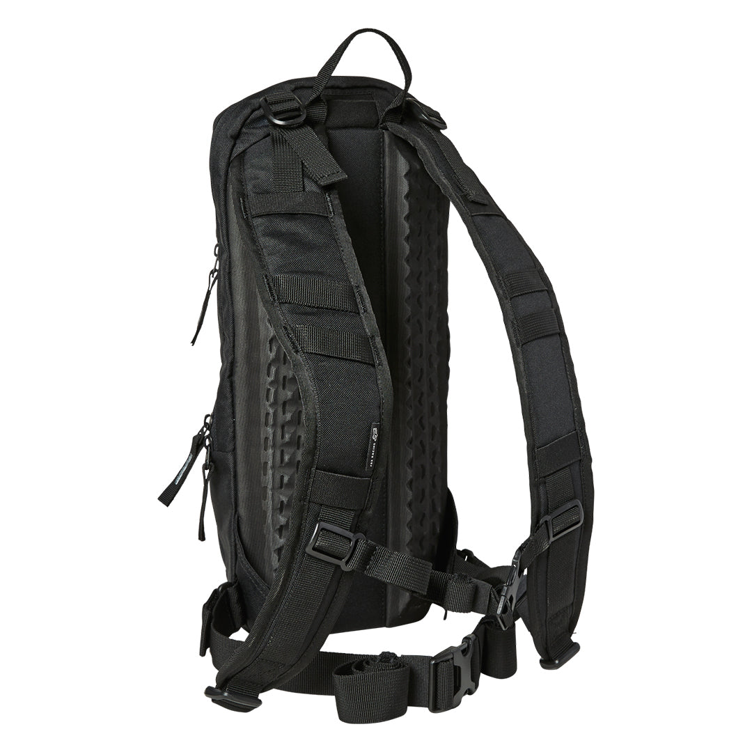 Utility 6-Liter Hydration Pack