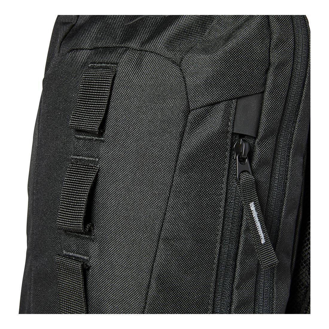 Utility 6-Liter Hydration Pack