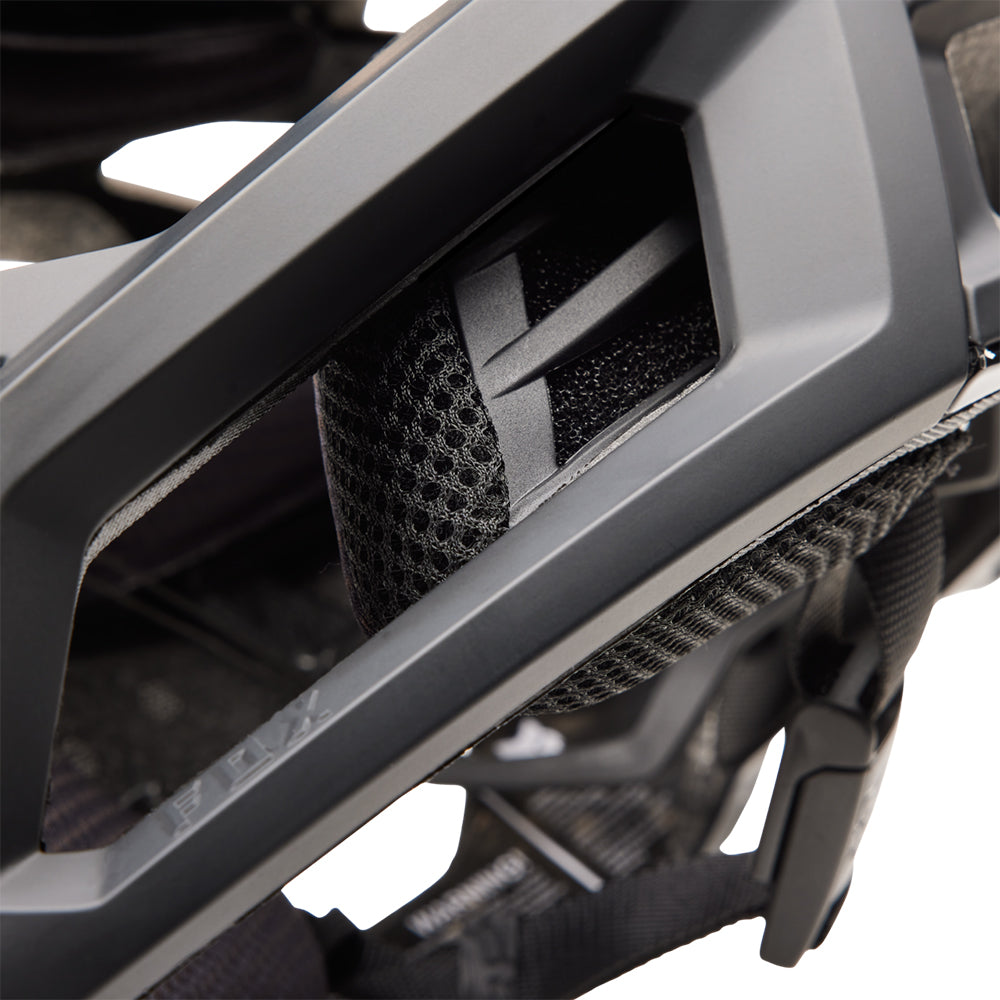 Proframe RS Helmet