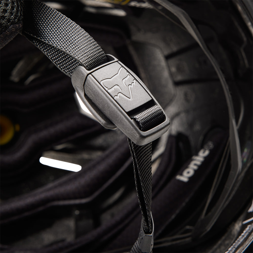 Proframe RS Helmet