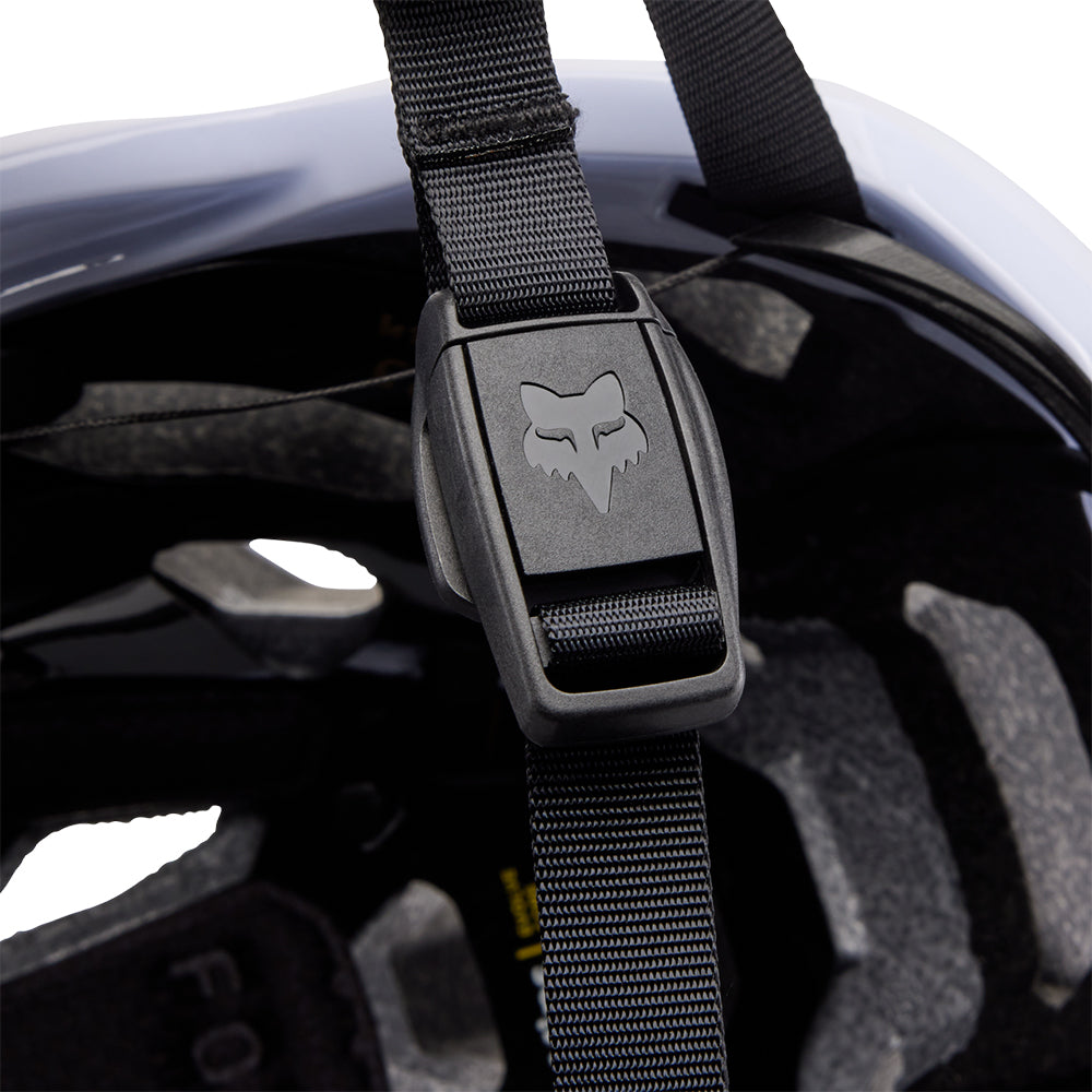 Crossframe Pro Solid Helmet