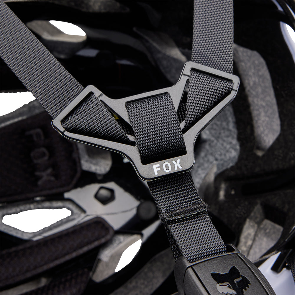 Crossframe Pro Solid Helmet