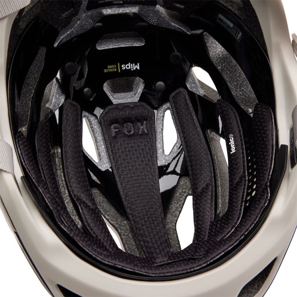 Crossframe Pro Helmet