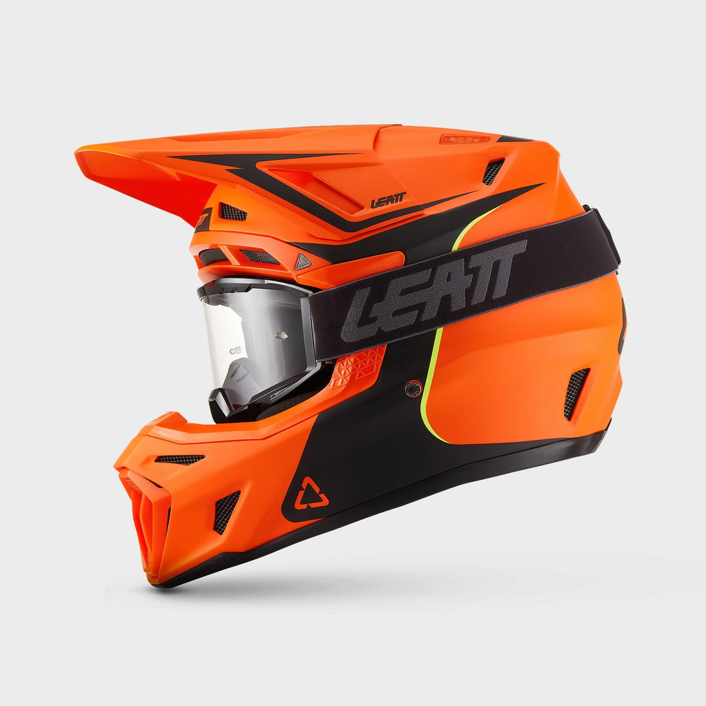 Moto 8.5 Helmet Kit