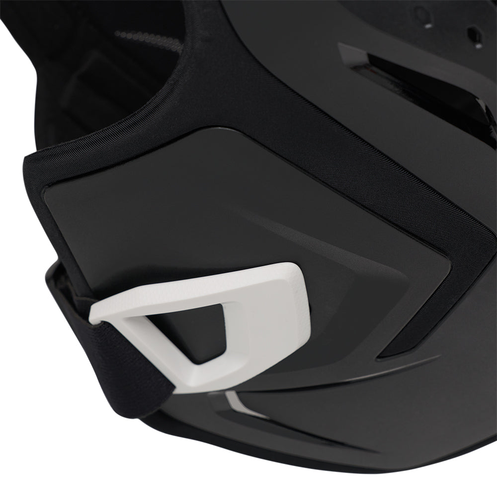 R3 Chest Guard