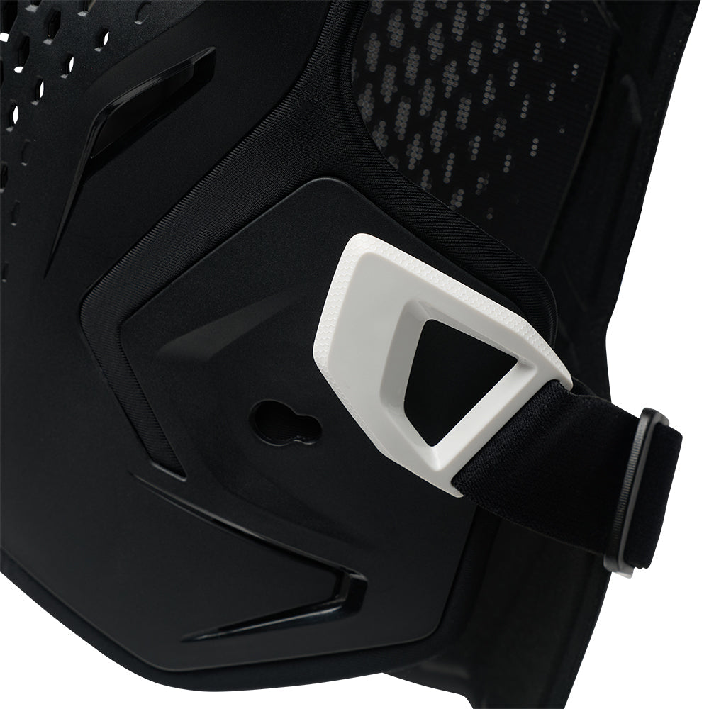 Youth R3 Chest Guard