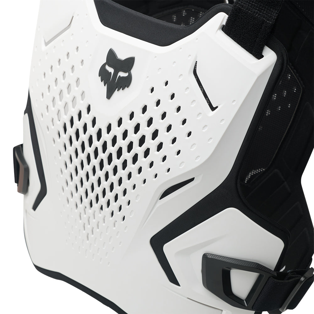 Youth R3 Chest Guard
