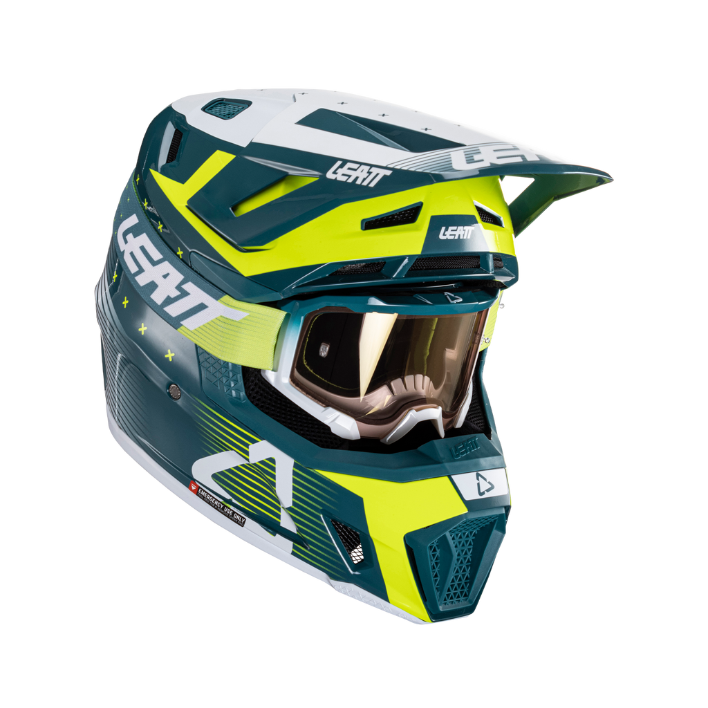 Helmet Kit Moto 7.5 with 4.5 Goggle