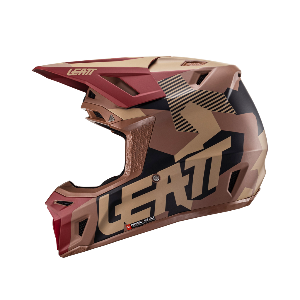 Helmet Kit Moto 8.5 Composite with 5.5 Goggle