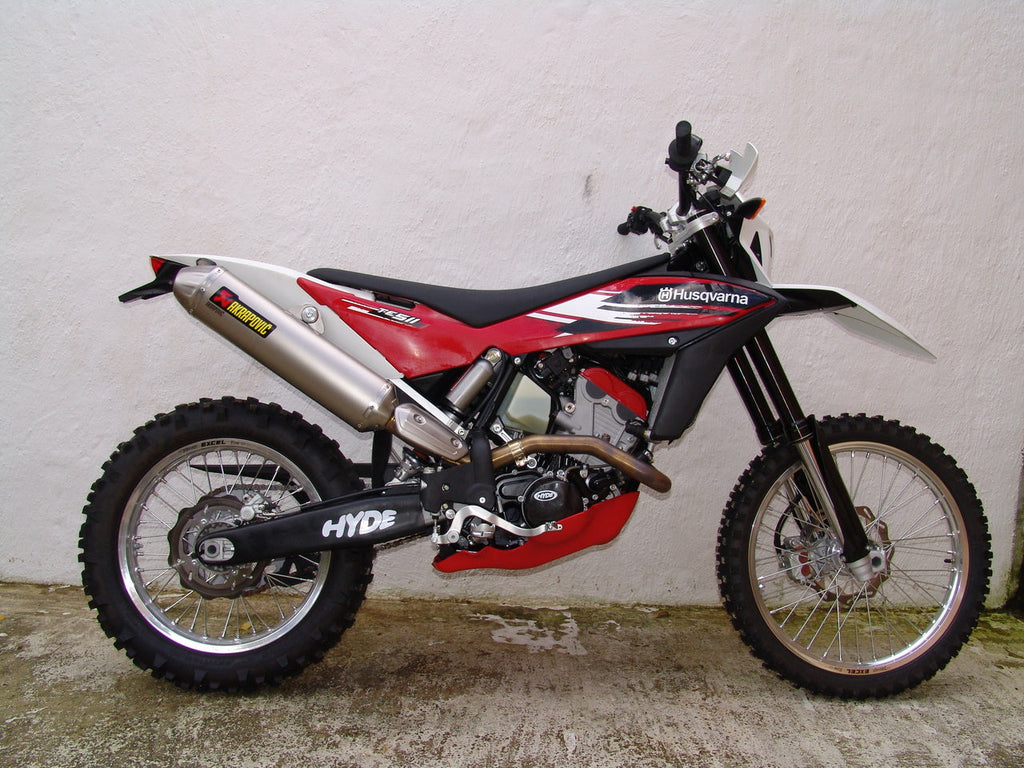 HUSQVARNA 4 STROKE SWINGARM PROTECTORS