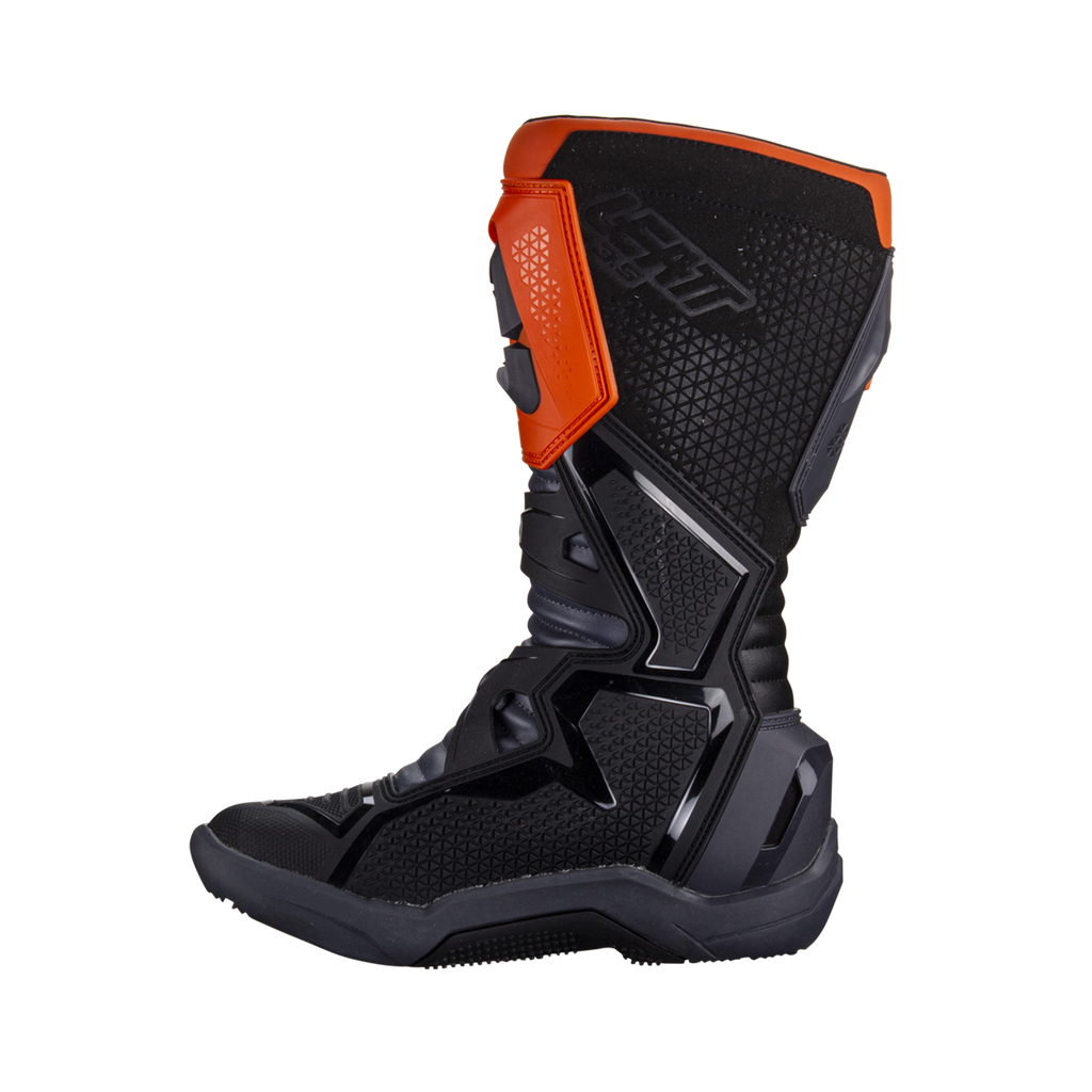 Boots 3.5 Position 19