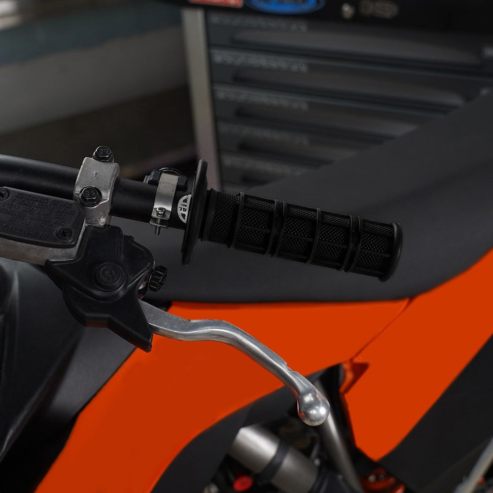 22mm 7/8" & 25mm 1" Handlebar Motorcycle Hand Grips Position 2