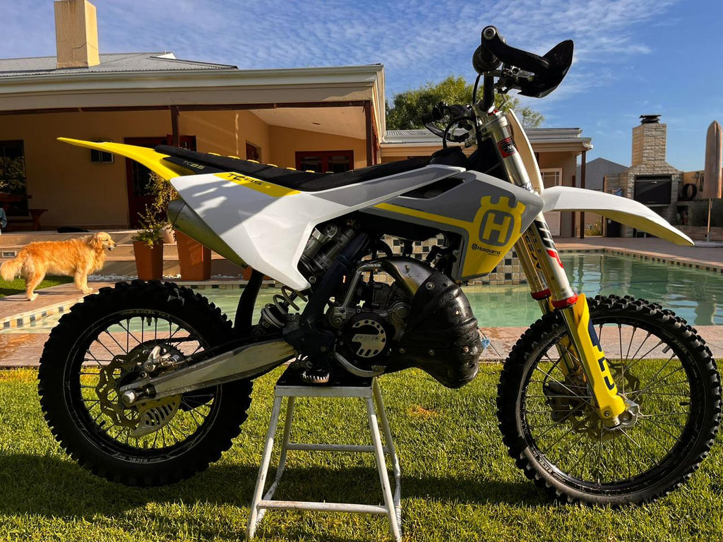 KTM / HUSQVARNA 85 IGNITION GUARD CARBON KEVLAR