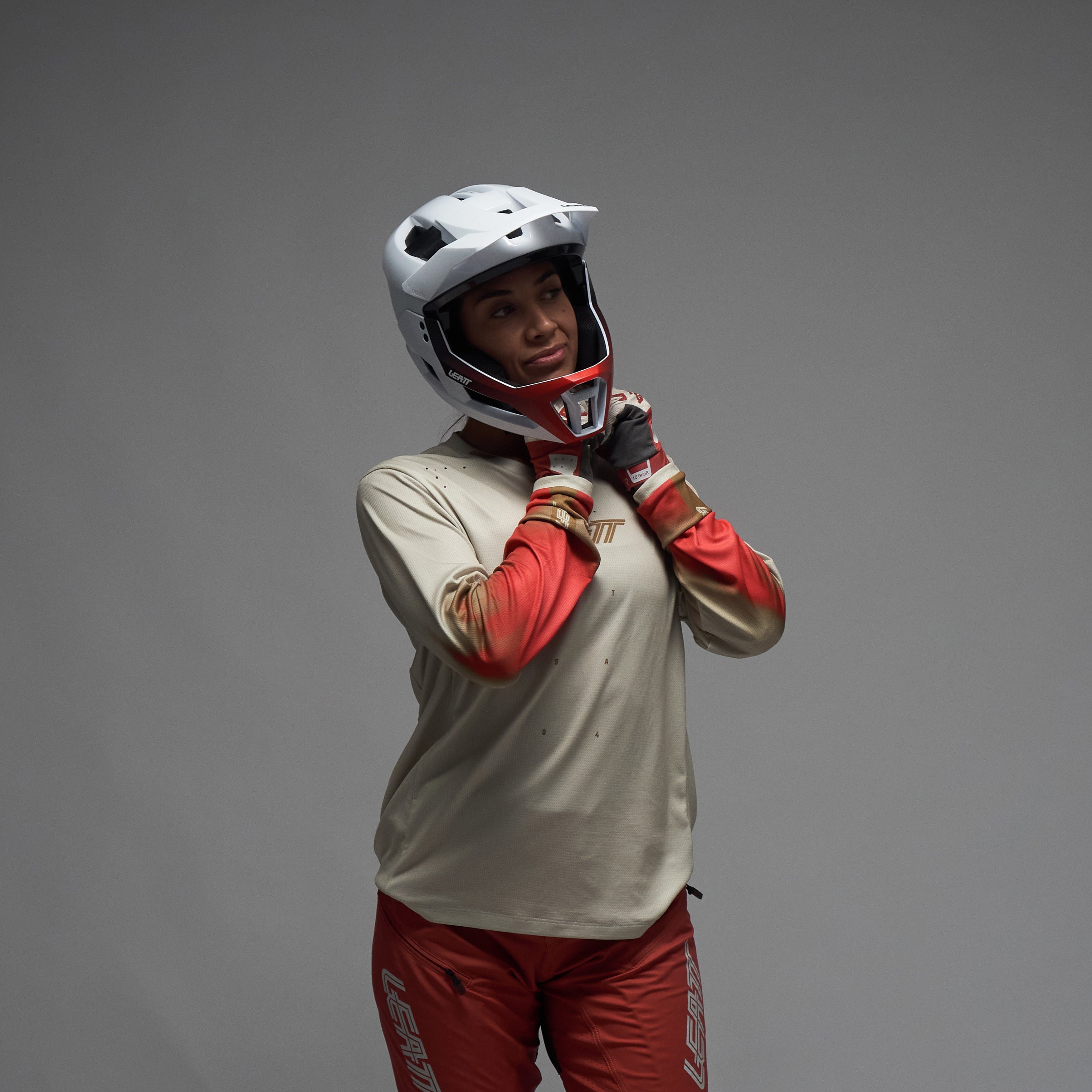 Helmet MTB Enduro 3.0 Position 27