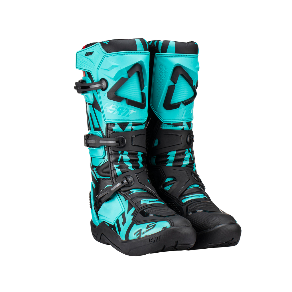 Boots 3.5