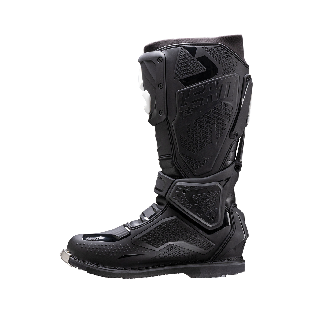 Boots 6.5