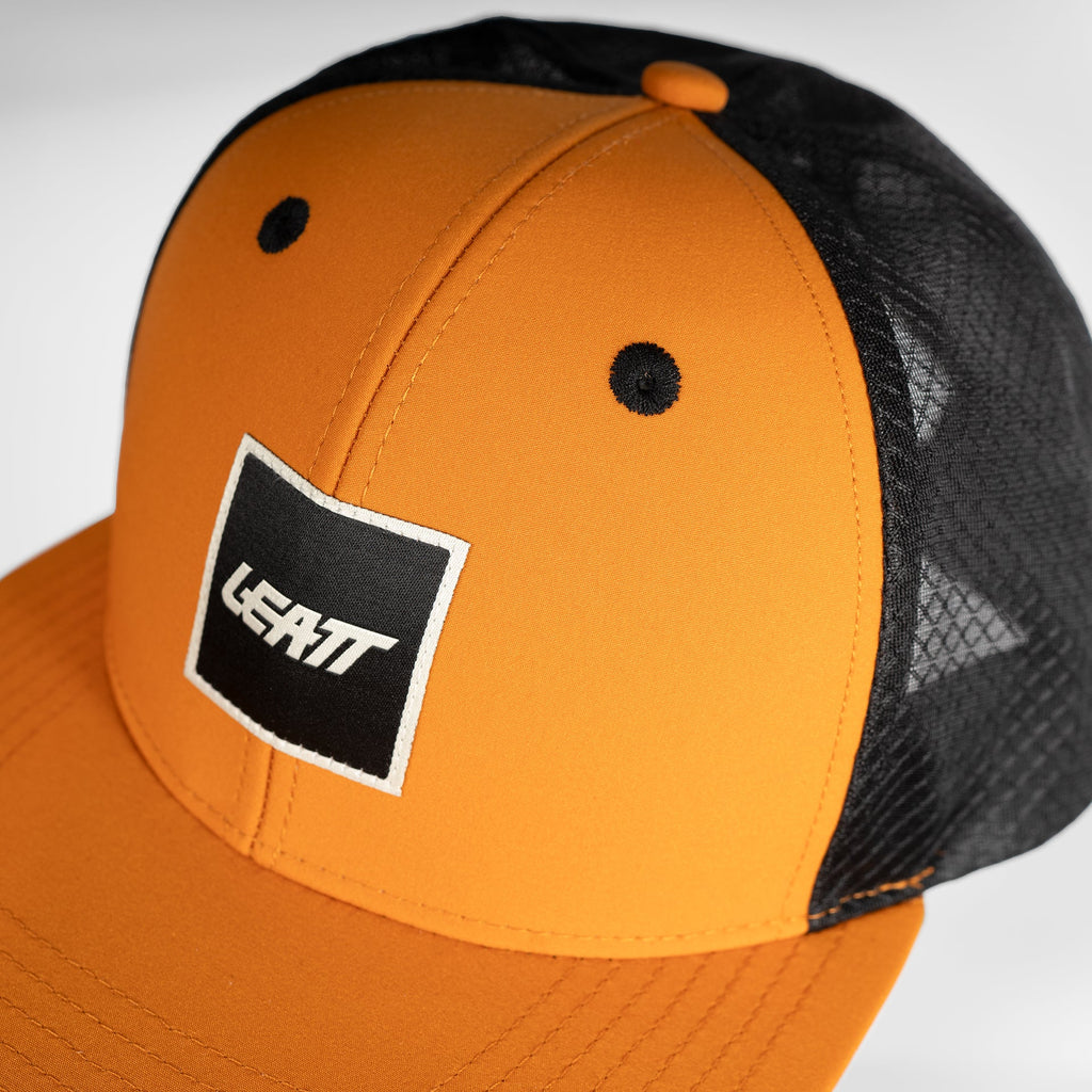 Cap Trucker Tech