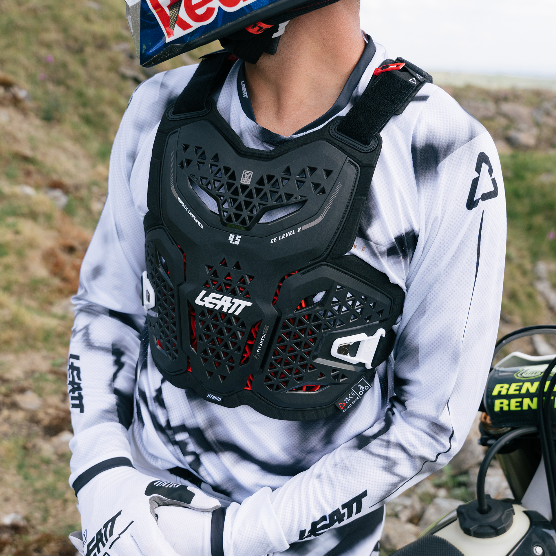 Chest Protector 4.5 Hybrid Position 6