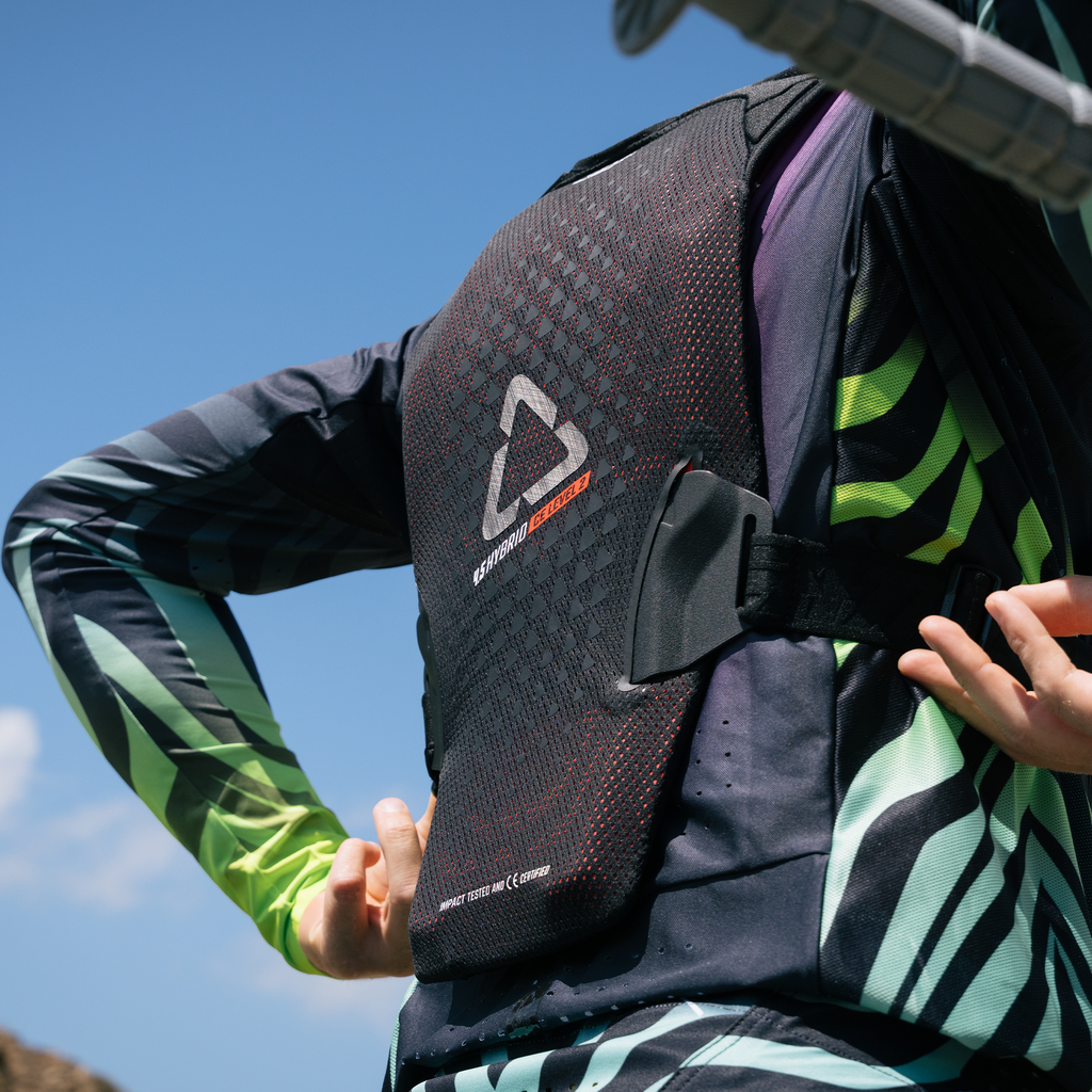Chest Protector 4.5 Hybrid Position 11
