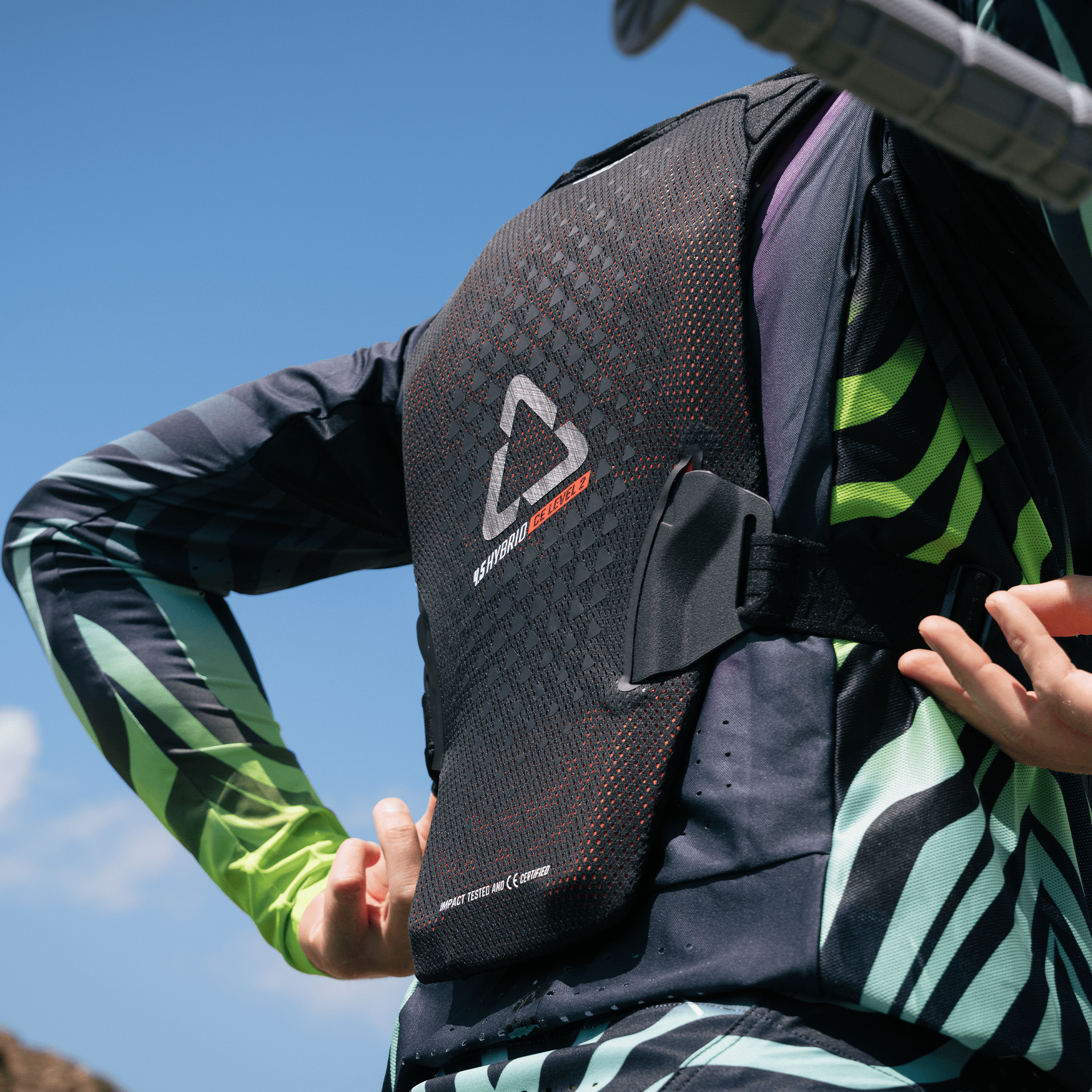 Chest Protector 4.5 Hybrid