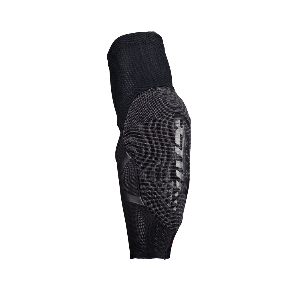 Elbow Guard 3DF 5.0 Evo Position 1
