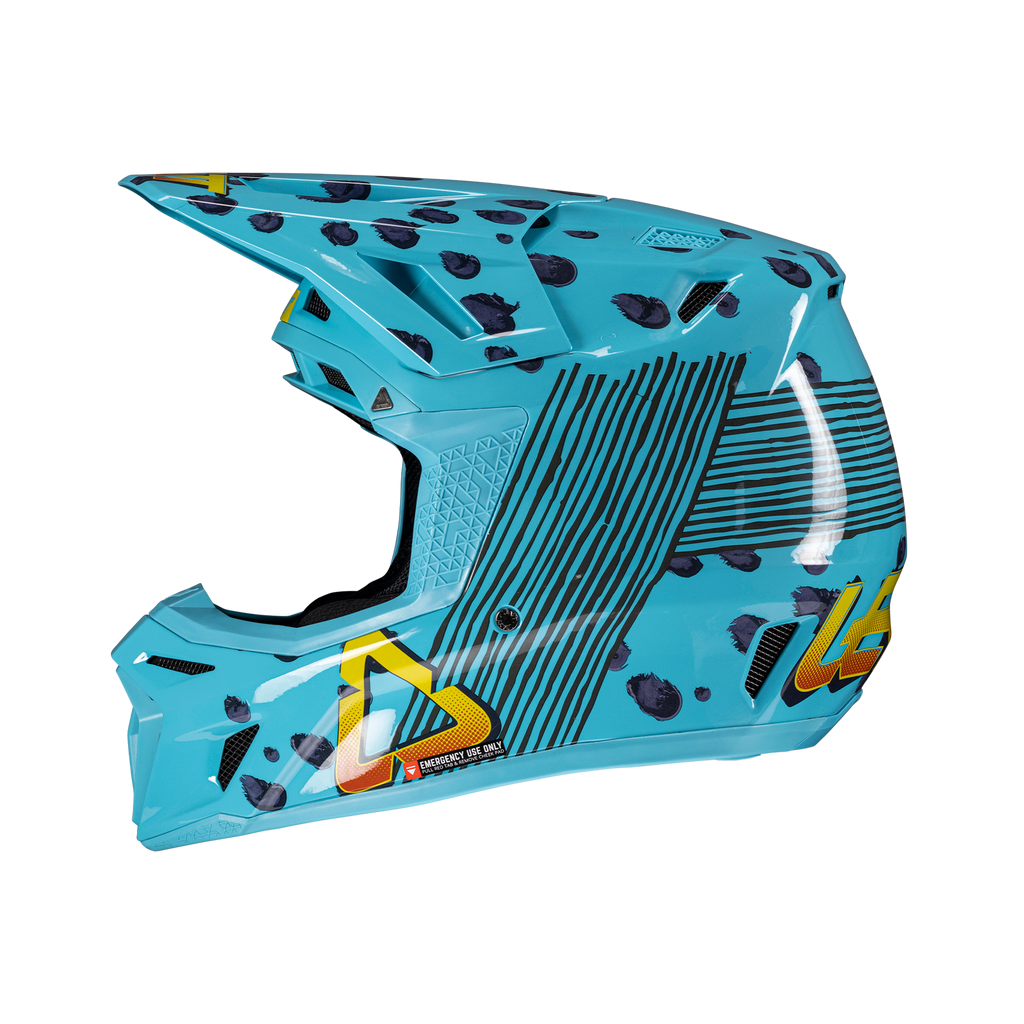 Helmet Kit Moto 8.5 Composite with 5.5 Goggle
