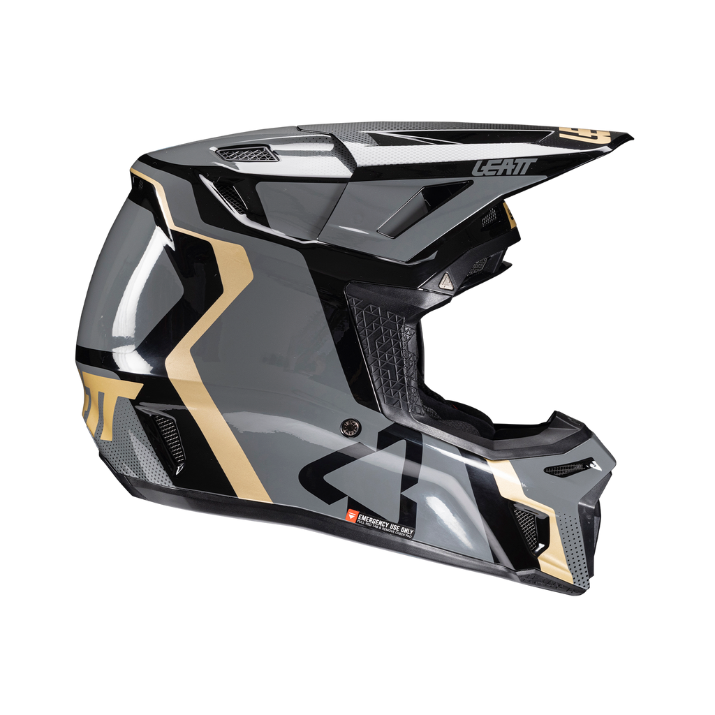 Helmet Kit Moto 8.5 Composite with 5.5 Goggle
