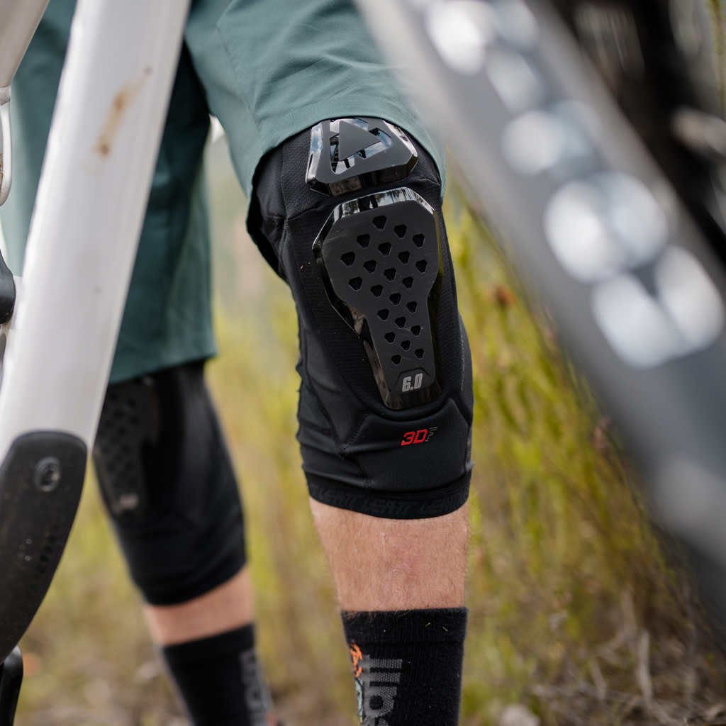 Knee Guard 6.0 Evo Position 18