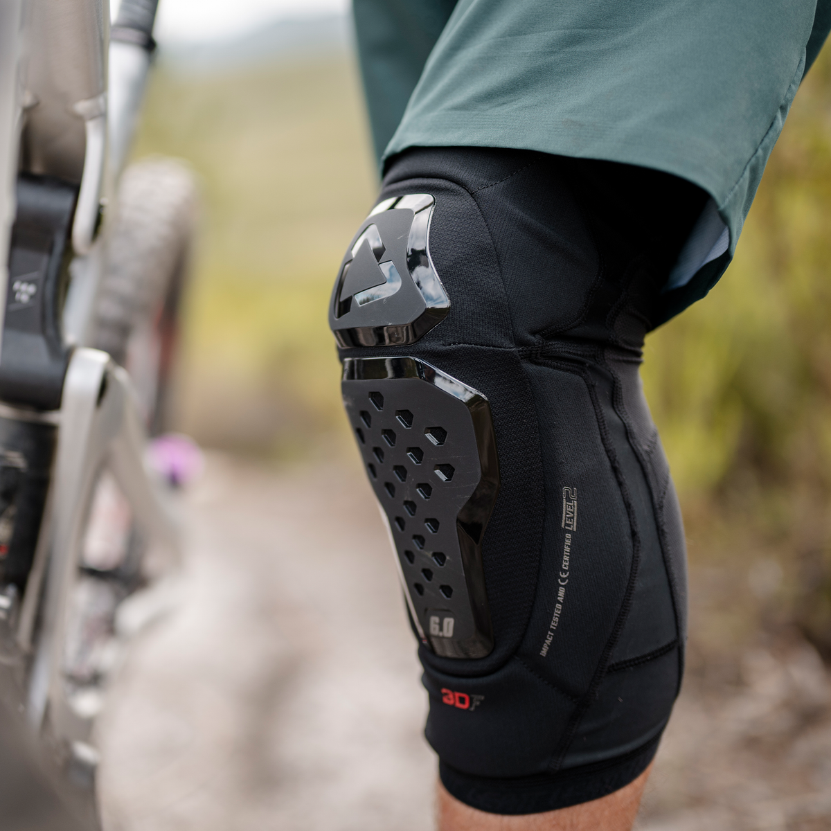 Knee Guard 6.0 Evo Position 17