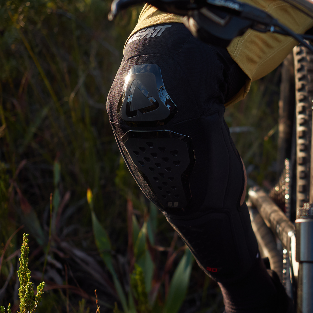 Knee Guard 6.0 Evo Position 13