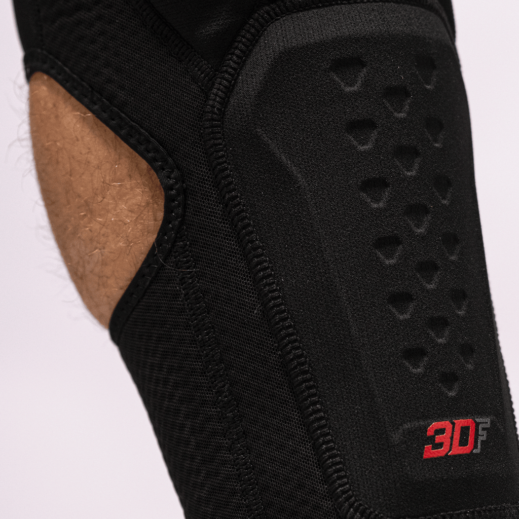 Knee Guard 6.0 Evo EXT Position 18