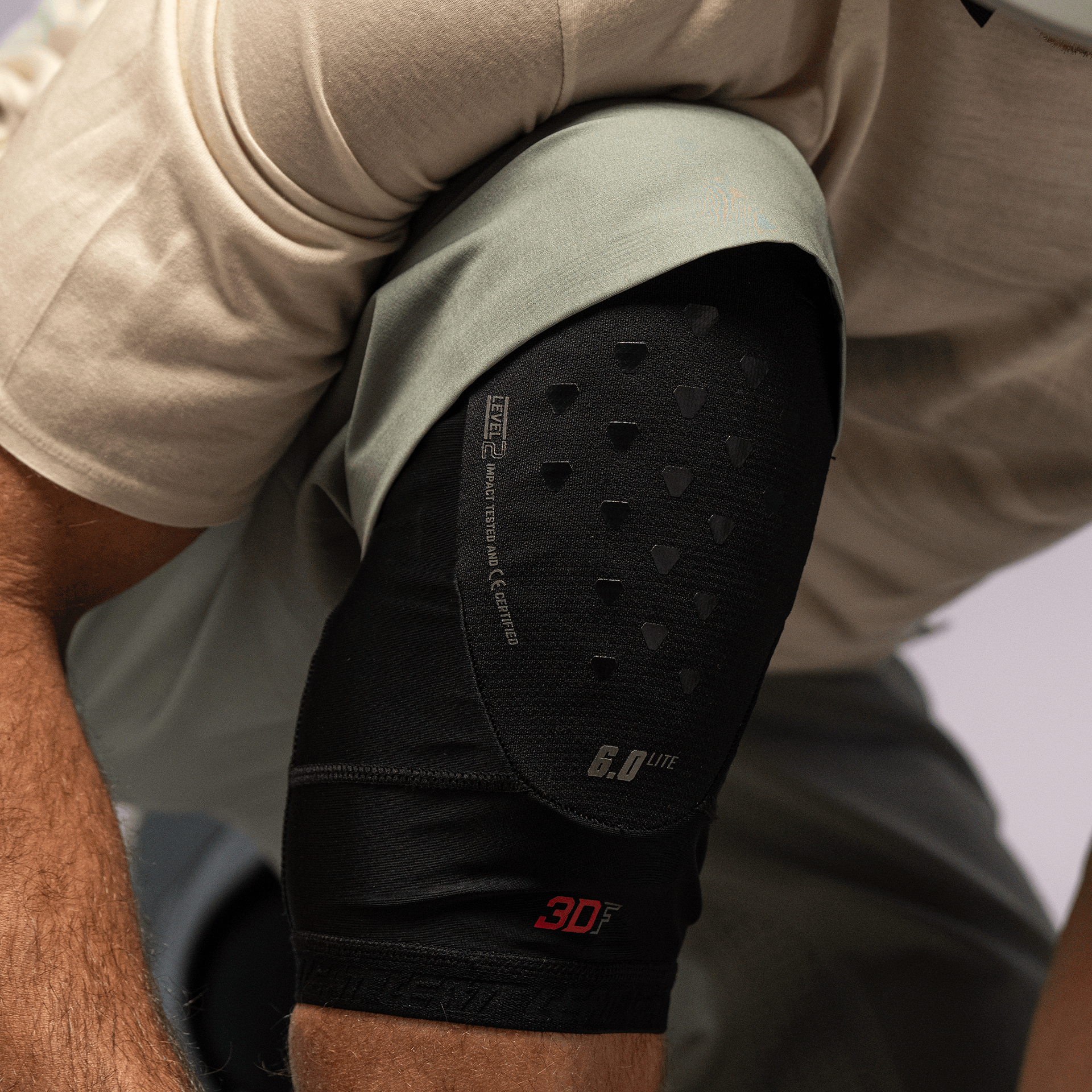 Knee Guard 6.0 Evo Lite Position 7