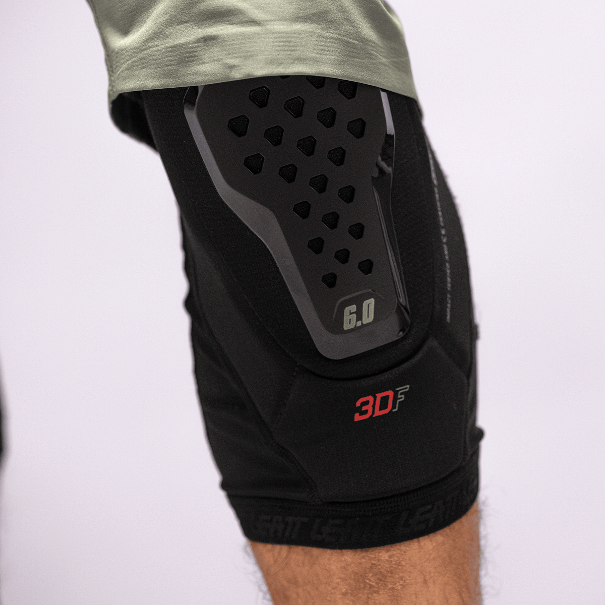 Knee Guard 6.0 Evo Position 12