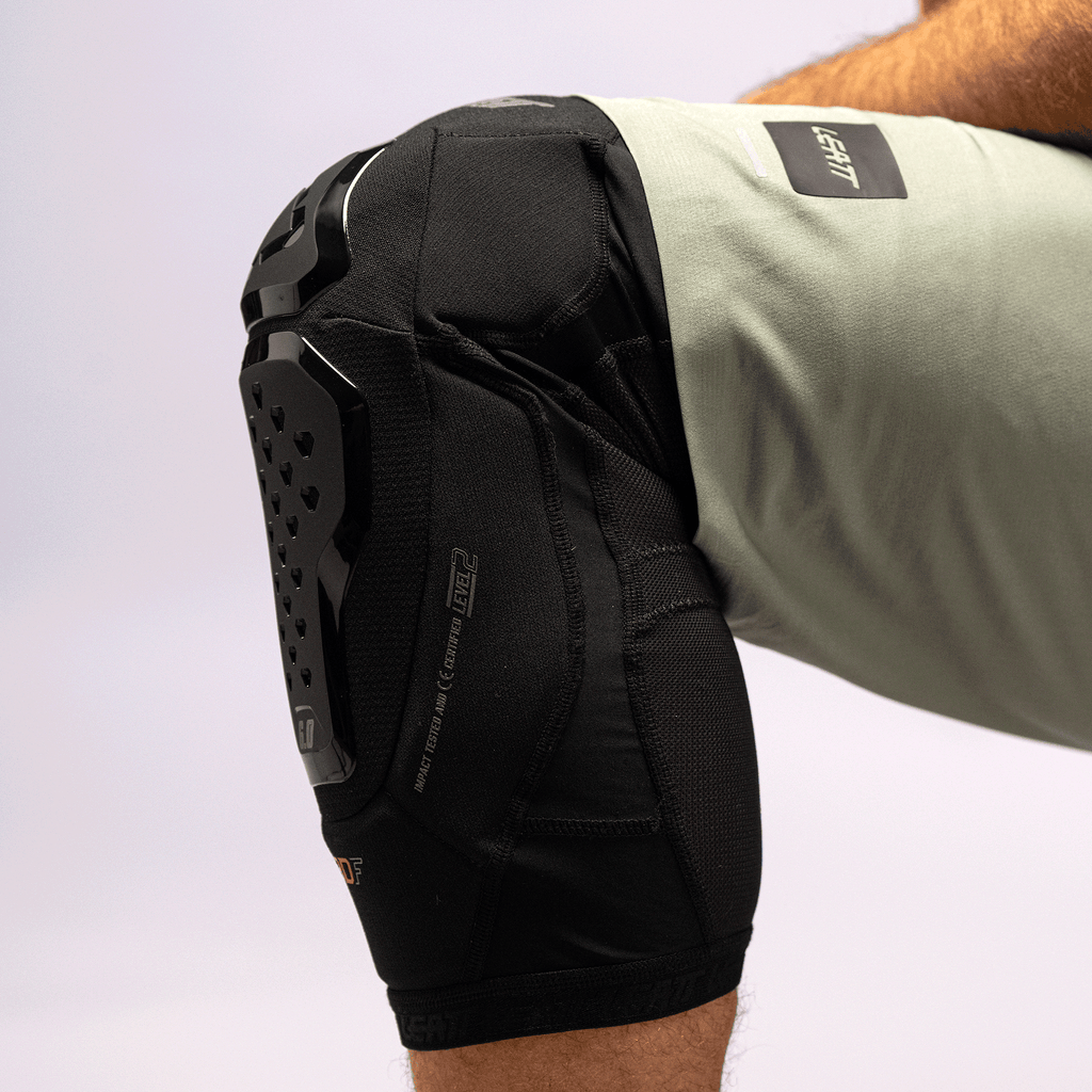 Knee Guard 6.0 Evo Position 6