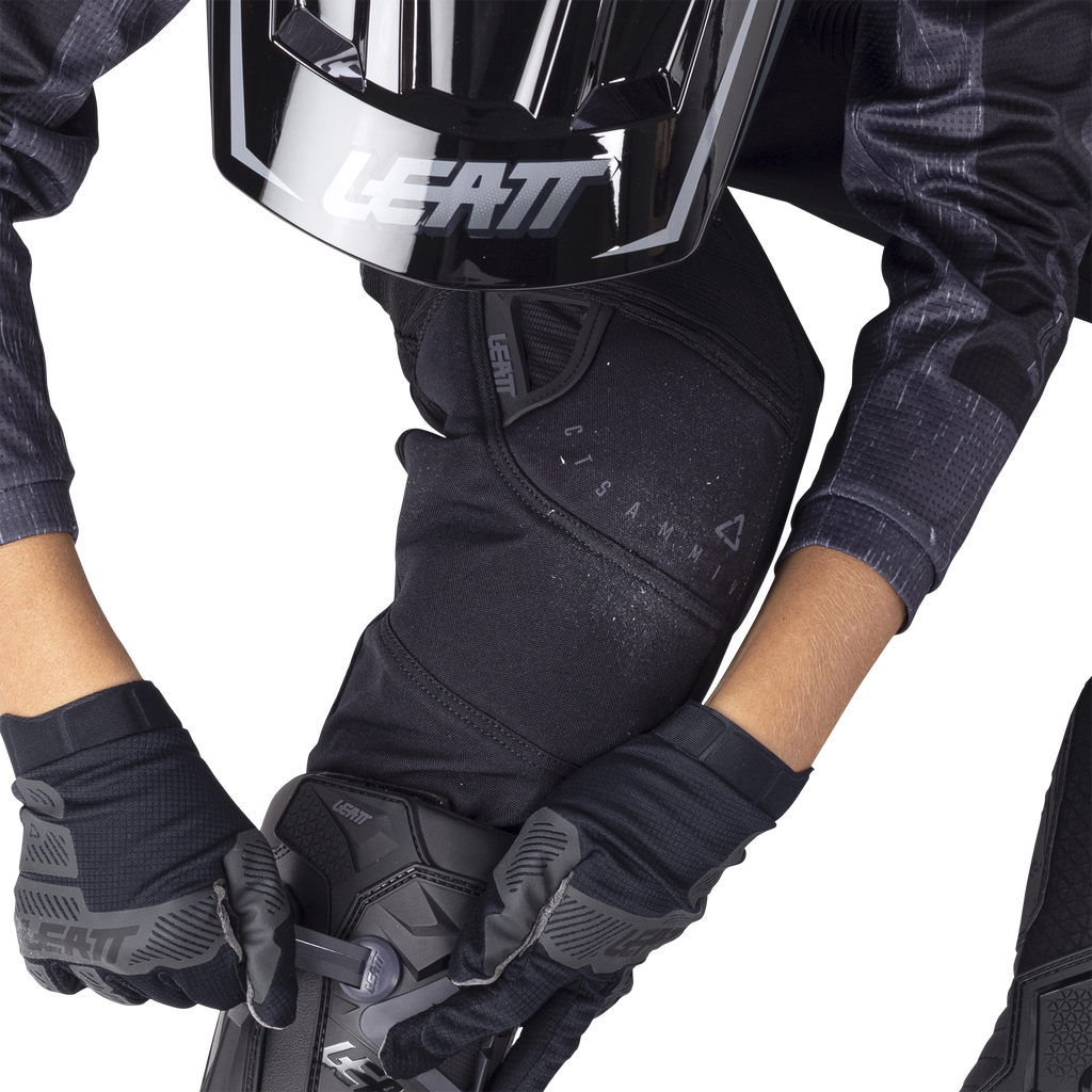Moto 3.5 Ride Kit - Junior/Mini Position 23