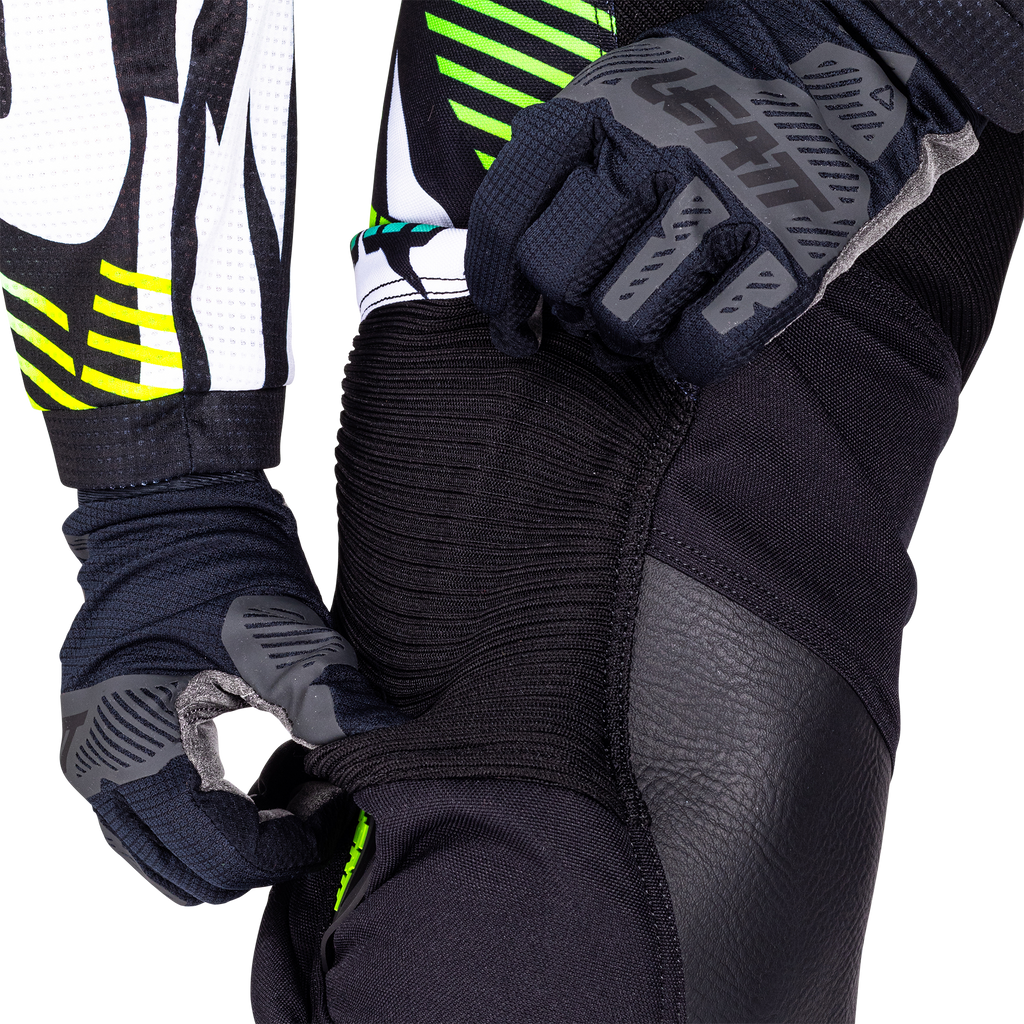 Moto 3.5 Ride Kit - Junior/Mini Position 11