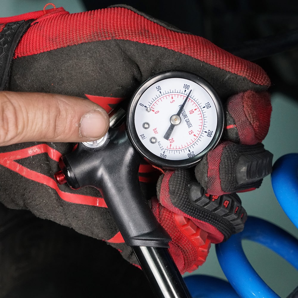 300 psi Air Shock Fork Pump with Rubber Handle Nitrogen Needle Fill Tools Kit Position 9