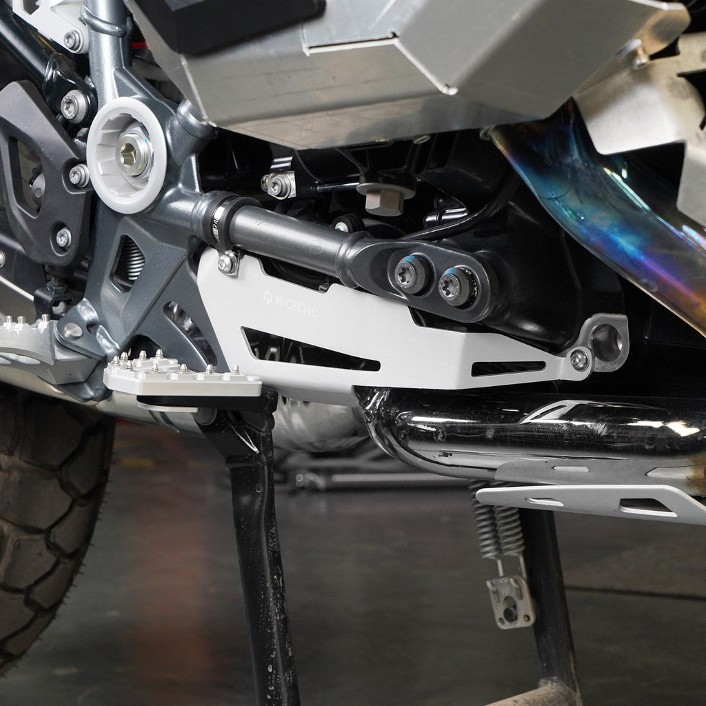 Exhaust Flap Control Guard For BMW R1200GS Adv 2013-2018 R1250GS Adv 2019-2024