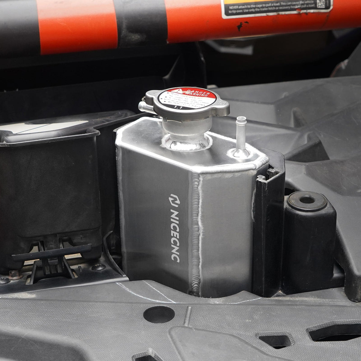 Radiator Coolant Tank Reservoir Bottle For Can-Am X3 Defender HD10 Commander 1000