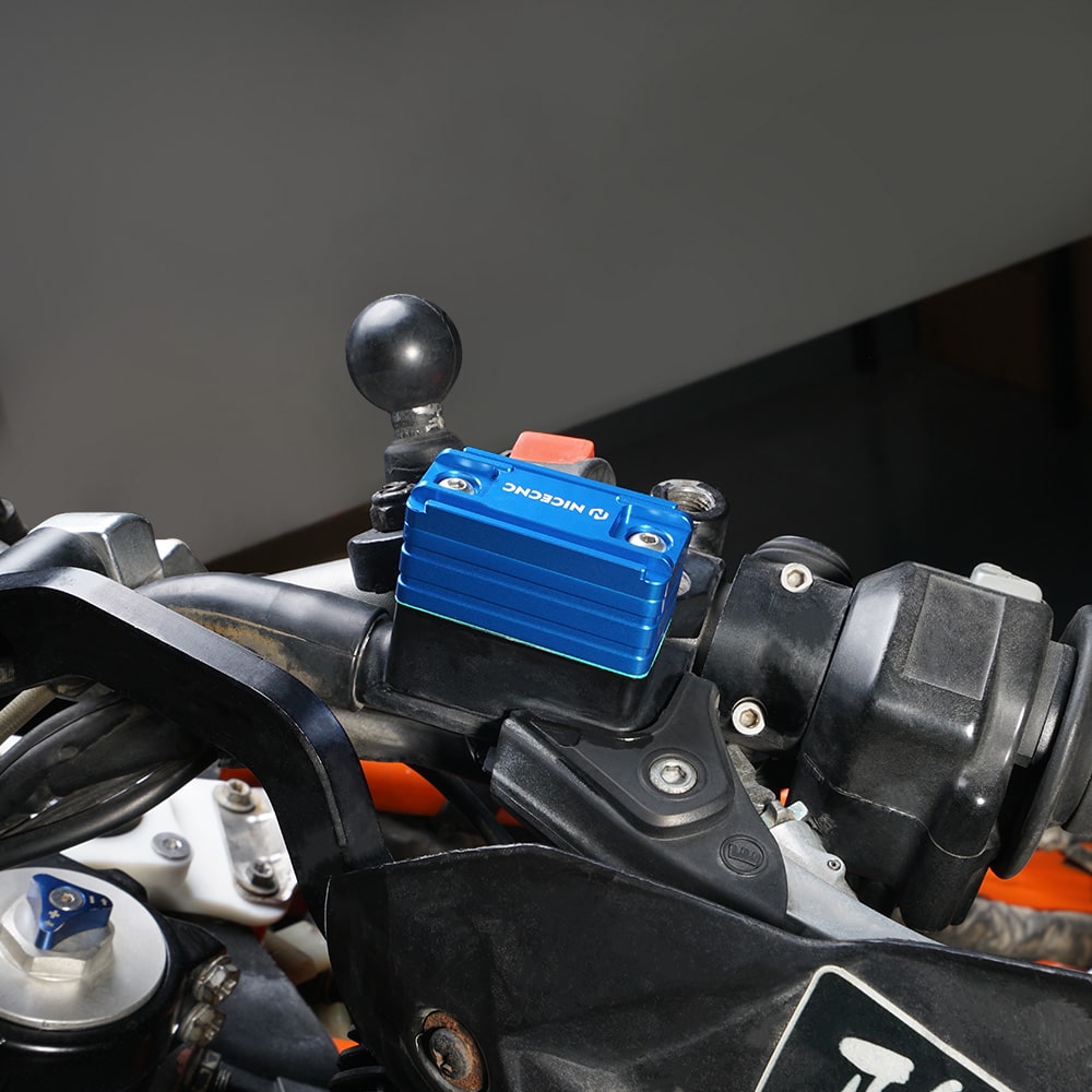 Large Volume Clutch Reservoir For KTM 690 Enduro SMC R 1090 1190 ADV 1290 Super Adventure