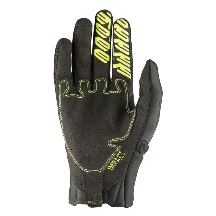 EVS - Impact Gloves Position 4