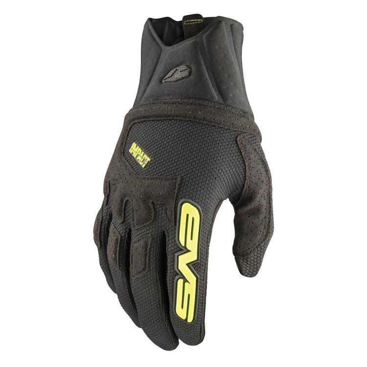 EVS - Impact Gloves Position 3